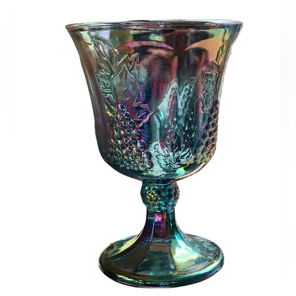 🩸SOLD🩸 1970s Iridescent Harvest Grape Vine Carnival Glass Vintage Globet - Picture 2 of 15